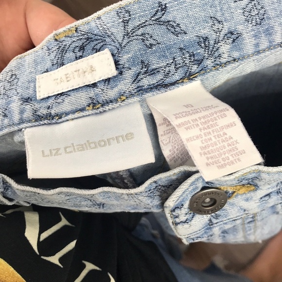 Vintage Liz Claiborne Blue Floral Ankle Jeans - Picture 3 of 6